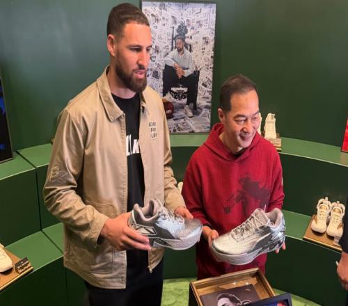 恭喜！克萊與安踏簽下終身合同12年間售出簽名鞋超1000萬雙