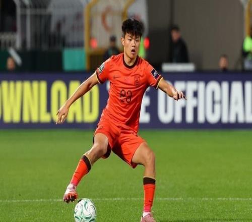 1170萬加盟中超冠軍！20歲后衛(wèi)西協(xié)丙無球可踢，回國1年直接起飛