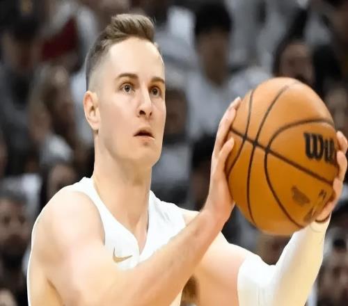 轟22+10+7！能聯手哈登真好，梅里爾動情發聲，米切爾也有新目標