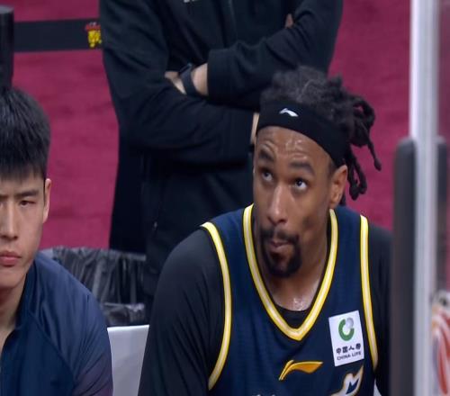 杜鋒親自放話！廣東隊拒絕裁掉薩林杰，朱芳雨被迫放棄麥考爾