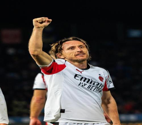 意甲最新積分戰(zhàn)報(bào)皇馬舊將絕殺！AC米蘭奪連勝5分之差緊追國(guó)米