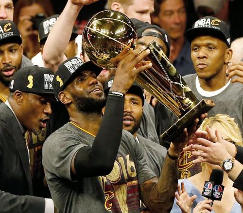 大衛(wèi)格里芬：因?yàn)檎材匪乖?，東部其他球隊(duì)再?gòu)?qiáng)也是被調(diào)侃的老二