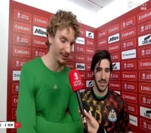 沃爾特馬德：昨天我對托納利說他從來不進(jìn)球，結(jié)果今天進(jìn)了倆