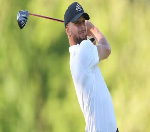 一年怒虧2個億，庫里和安德瑪的“孽緣”