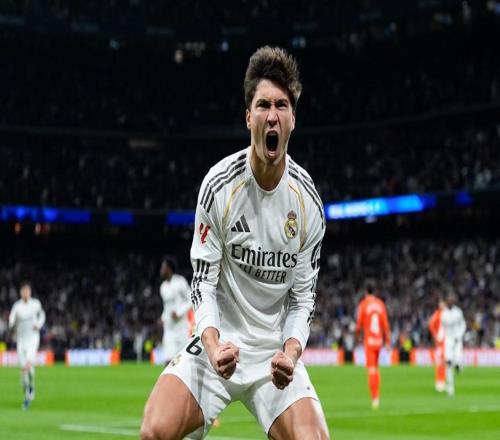 西甲領(lǐng)頭羊易主！維尼修斯雙響，皇馬41皇家社會(huì)豪取8連勝登頂