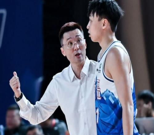 時(shí)隔41天！新疆男籃終于官宣同意劉煒因身體原因辭職