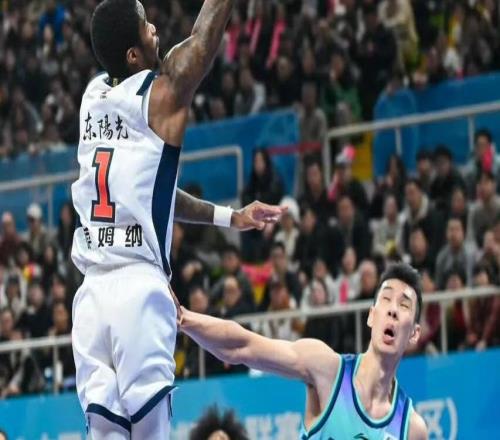 起大早趕晚集！廣東宏遠外援配置不變，杜鋒押寶麥考爾