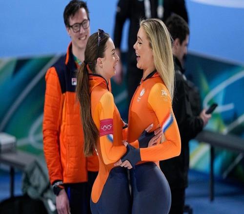 體壇聯播阿森納晉級足總杯16強，隋文靜韓聰晉級自由滑