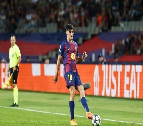 莫雷托丨米蘭密切關注巴薩后衛馬丁