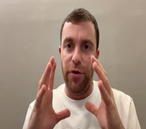 羅馬諾：阿森納有意引入皮奧是傳聞，球員今夏不會離開國米