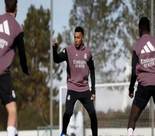 馬卡：姆巴佩全程參與了隊內合練，客戰本菲卡能夠出場