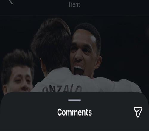 阿諾德社媒慶祝比賽勝利，索博斯洛伊、維尼修斯評(píng)論