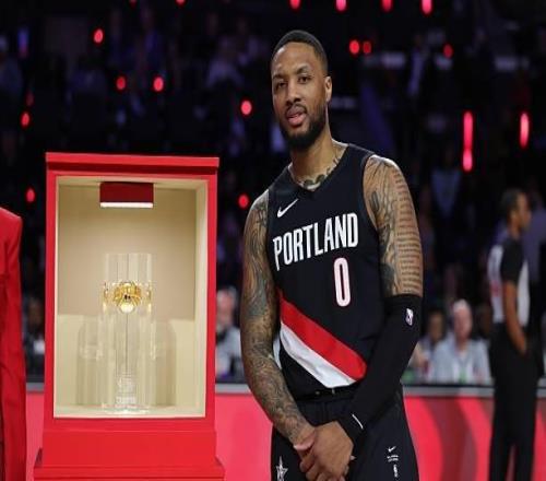 利拉德：傷病對于球員來說并非世界末日，很多普通人在經歷更艱難的事