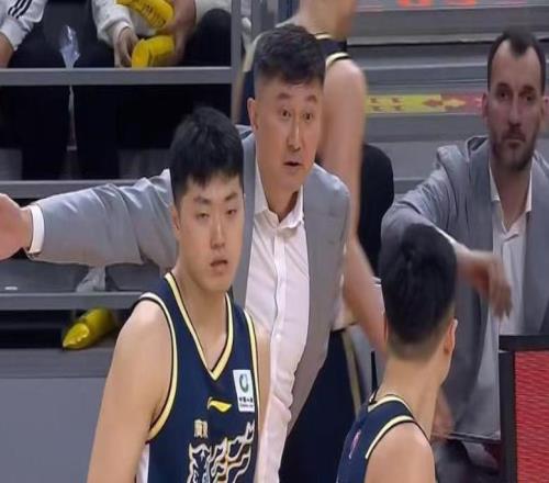 北京首鋼完成重要補強，廣東隊不愿更換外援，基本退出冠軍爭奪