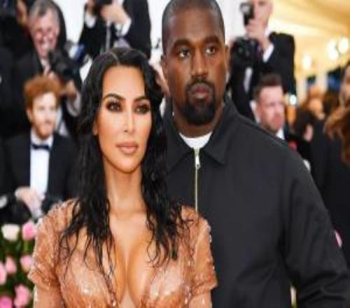 金卡戴珊談和侃爺的關系：“離婚了我們也永遠是一家人”