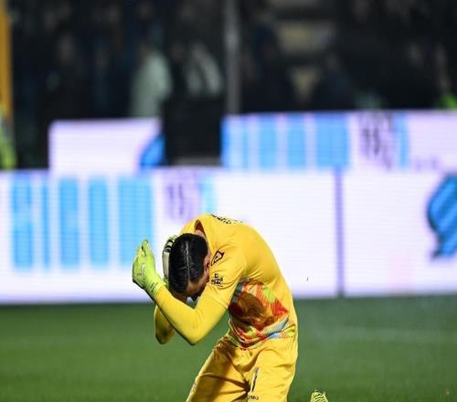 官方：因扔鞭炮炸傷奧代羅，19歲國(guó)米球迷被禁現(xiàn)場(chǎng)觀賽4年