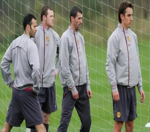 前曼聯(lián)按摩師：我經(jīng)常給基恩做理療，多次親眼見他欺負別人