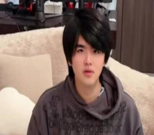 Lwx更新動(dòng)態(tài)：跟小木一起祝福各位兄弟姐妹馬年大吉！馬上暴富！