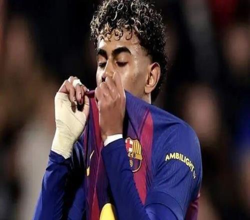 巴薩爆出大冷12不敵赫羅納：皇馬繼續排第一，弗里克送出大禮