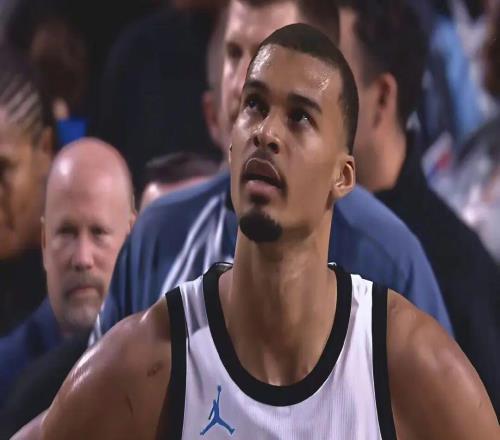 今年全明星真打啊！！小卡12分鐘31分絕殺！