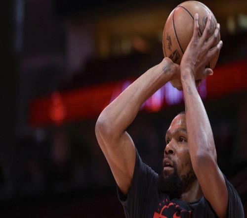 去，火箭隊凱文杜蘭特被指使用小號攻擊隊友，但尚未得到證實