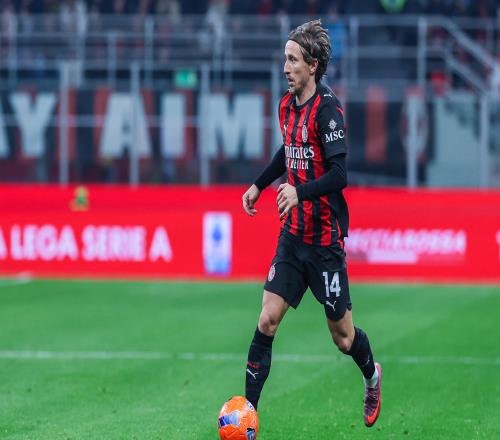 他們是基本盤(pán)！米蘭隊(duì)長(zhǎng)續(xù)約完成，塔雷正在和三名主力加速商談