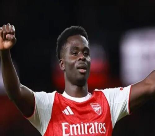 名記：薩卡已經(jīng)與阿森納續(xù)約至2031年，周薪超過30萬鎊