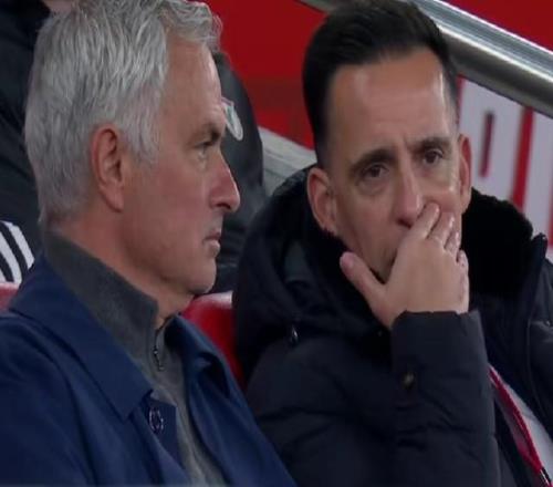 01！穆帥歐冠沒奇跡：主場落敗無退路，下周不贏皇馬無緣16強