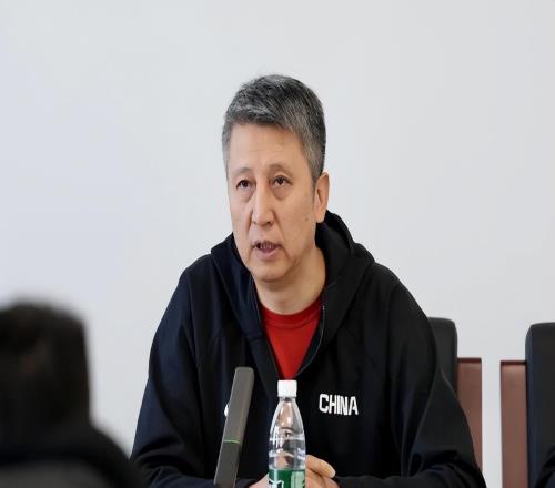 壓力山大！男籃除夕夜仍訓(xùn)練每天補助300元郭士強與隊員同吃住