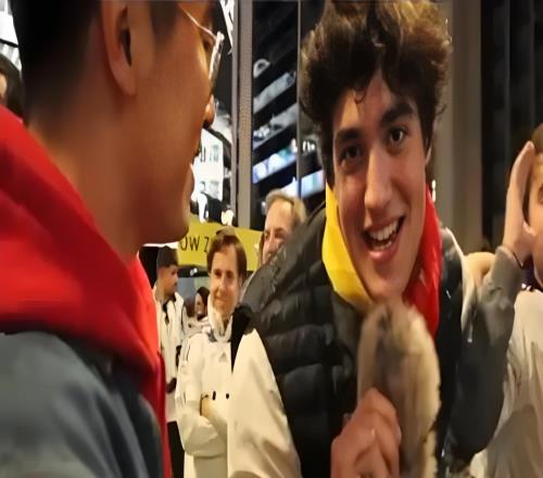 從維尼修斯自稱被種族歧視聊：當年皇馬前高層孫子辱華！