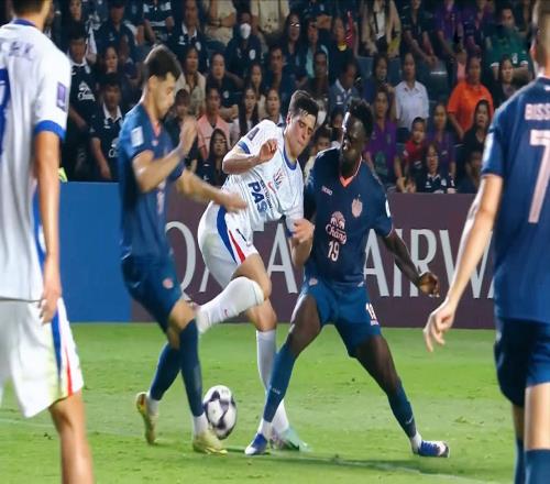 完敗+紅牌！申花痛失顏面戰，裁判過度偏袒，中超BIG3爆深層隱憂