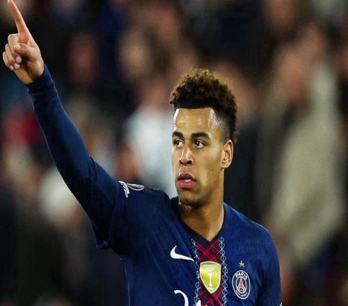 足壇一夜動態(tài)：皇馬10穆帥染紅！尤文25慘敗巴黎讓2追3逆轉(zhuǎn)