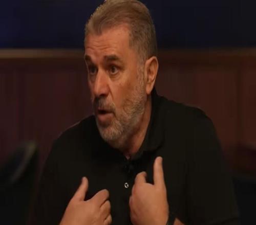 澳波：我就不喜歡大力手拋球，小禁區(qū)人擠人門將根本沒法工作