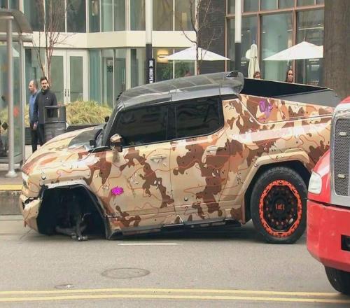 車禍,黃蜂隊球星拉梅洛鮑爾在夏洛特市中心發生車禍