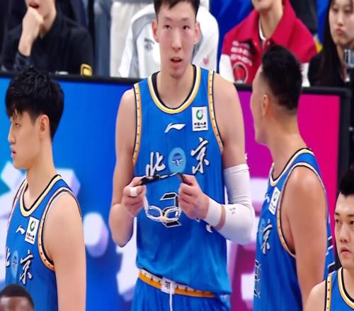 半個(gè)賽季薪水超百萬！北京隊(duì)“天價(jià)”硬砸麥基，鈔能力碾壓全聯(lián)盟