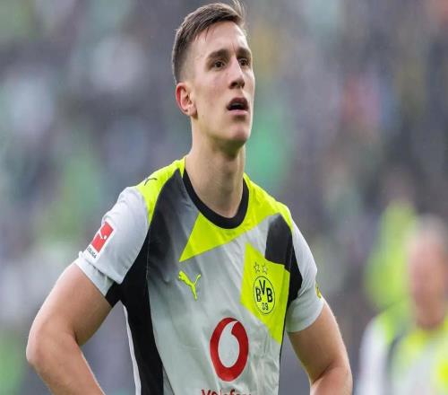 科勒爾：施洛特貝克能成為多特標志人物，不應花太久時間考慮未來