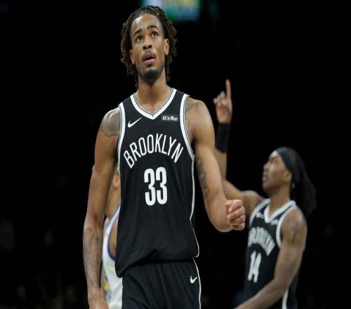 壞消息，籃網(wǎng)隊尼克克拉克斯頓訓(xùn)練中扭傷腳踝，將缺席比賽