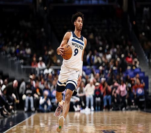 森林狼裁掉雙向合同后場新星，因?yàn)樗呀?jīng)沒有辦法繼續(xù)出場了