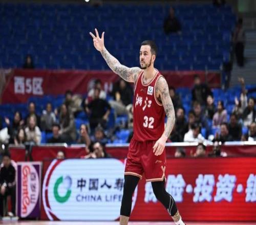 浙江正式更換小外援!NBL頂級控衛代替超級射手,能否力挽狂瀾