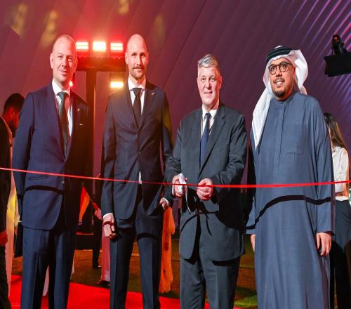 德甲深耕阿聯(lián)酋青訓(xùn)體系化照見現(xiàn)實對比我國網(wǎng)紅模式的偏航