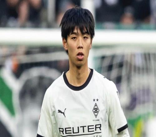 記者：門興擁有高井幸大的買斷條款，同時還在考慮延長租期