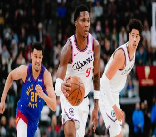 1分險(xiǎn)勝掘金！38分創(chuàng)紀(jì)錄，末節(jié)13分逆轉(zhuǎn)！這2位幫手讓小卡很安心