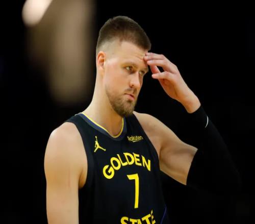 波神勇士的首秀，不切實際的最終幻想