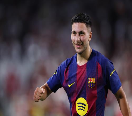 每體報(bào)道冬季轉(zhuǎn)會(huì)窗眾多球隊(duì)希望租借巴德吉而巴薩方面堅(jiān)決拒絕放人_西甲直播