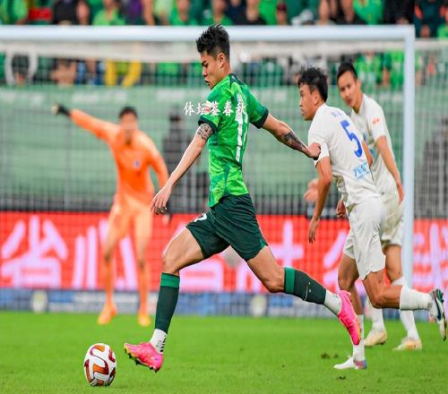 效力國安最后一季昔日恒大“餅王”徹底沉淪，今夏或?qū)⑥D(zhuǎn)會(huì)離隊(duì)