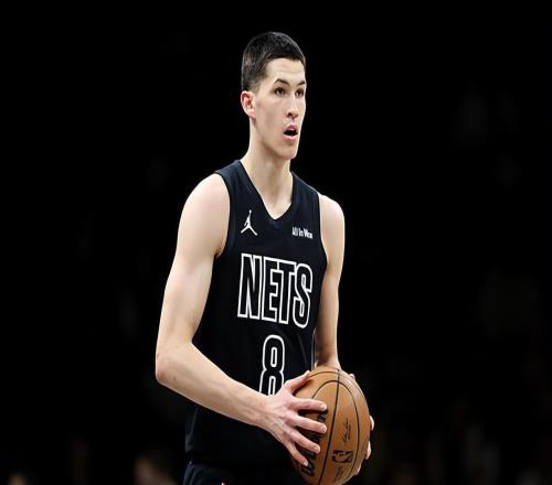 高順位樂透秀變成了一名投手，籃網這樣的培養方式令人無法理解