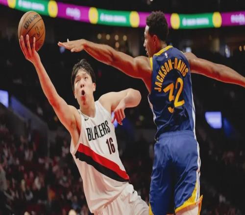 楊瀚森掙扎前行