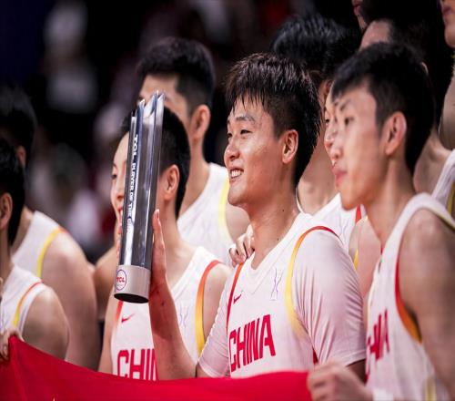 男籃12人名單預測！趙繼偉回歸，徐昕頂替周琦，賀希寧比胡明軒強