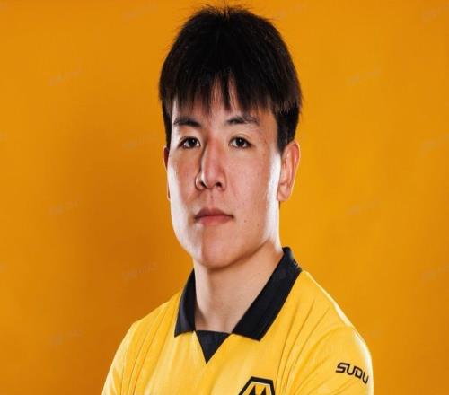 巴恩斯利青訓(xùn)主管:徐彬態(tài)度極佳,是位令人難以置信的運(yùn)動員