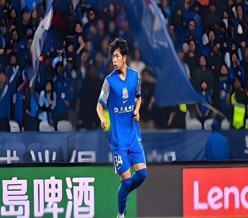 阿蘇埃在申花表現平平，如今離隊后卻在西乙爆發，本輪首秀就進球